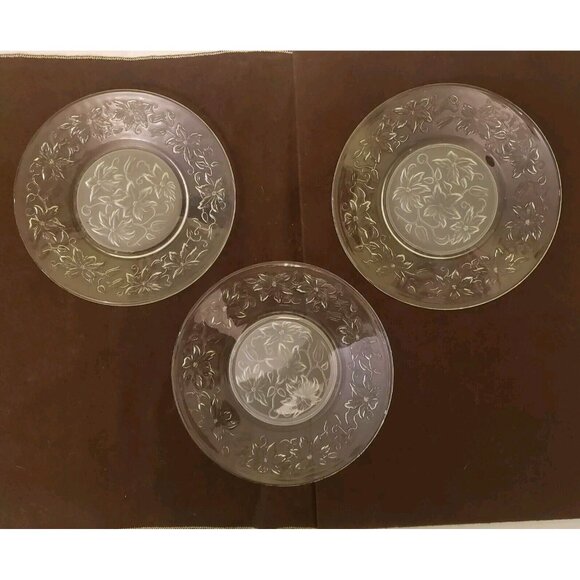 Vintage Set 3 Princess House Poinsettia Fantasia 8” Luncheon Salad Plates - Picture 2 of 7